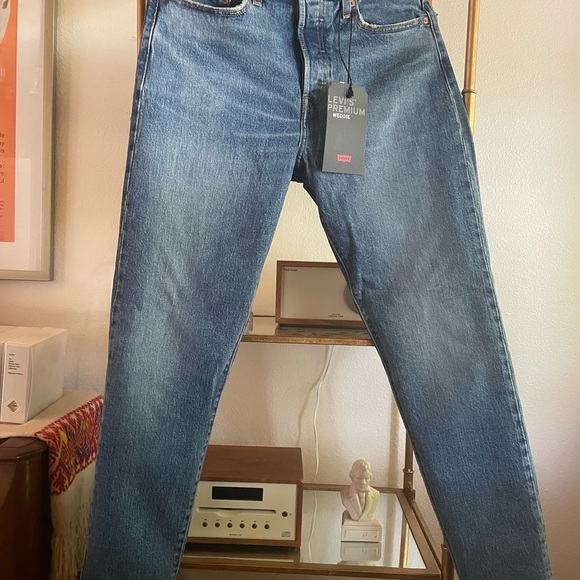 NWT Levi’s High-rise Wedgie ankle . Sz29 - Picture 2 of 6